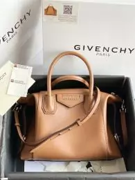 givenchy aaa qualite sac a main  pour femme s_103bb65